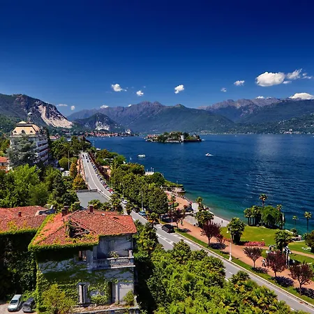 Vila The On The - Happy Baveno